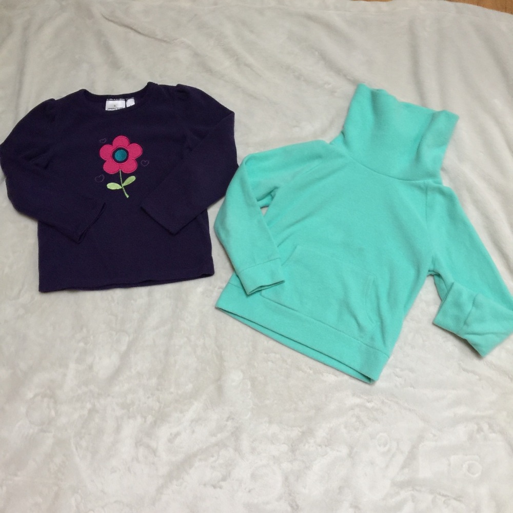 Bundle sales Girl’s Tops - size 5-6 - Picture 1 of 6